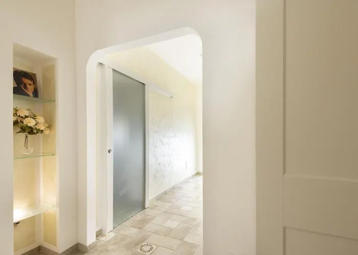 Torre Dei Monaci Bed & Breakfast 3*